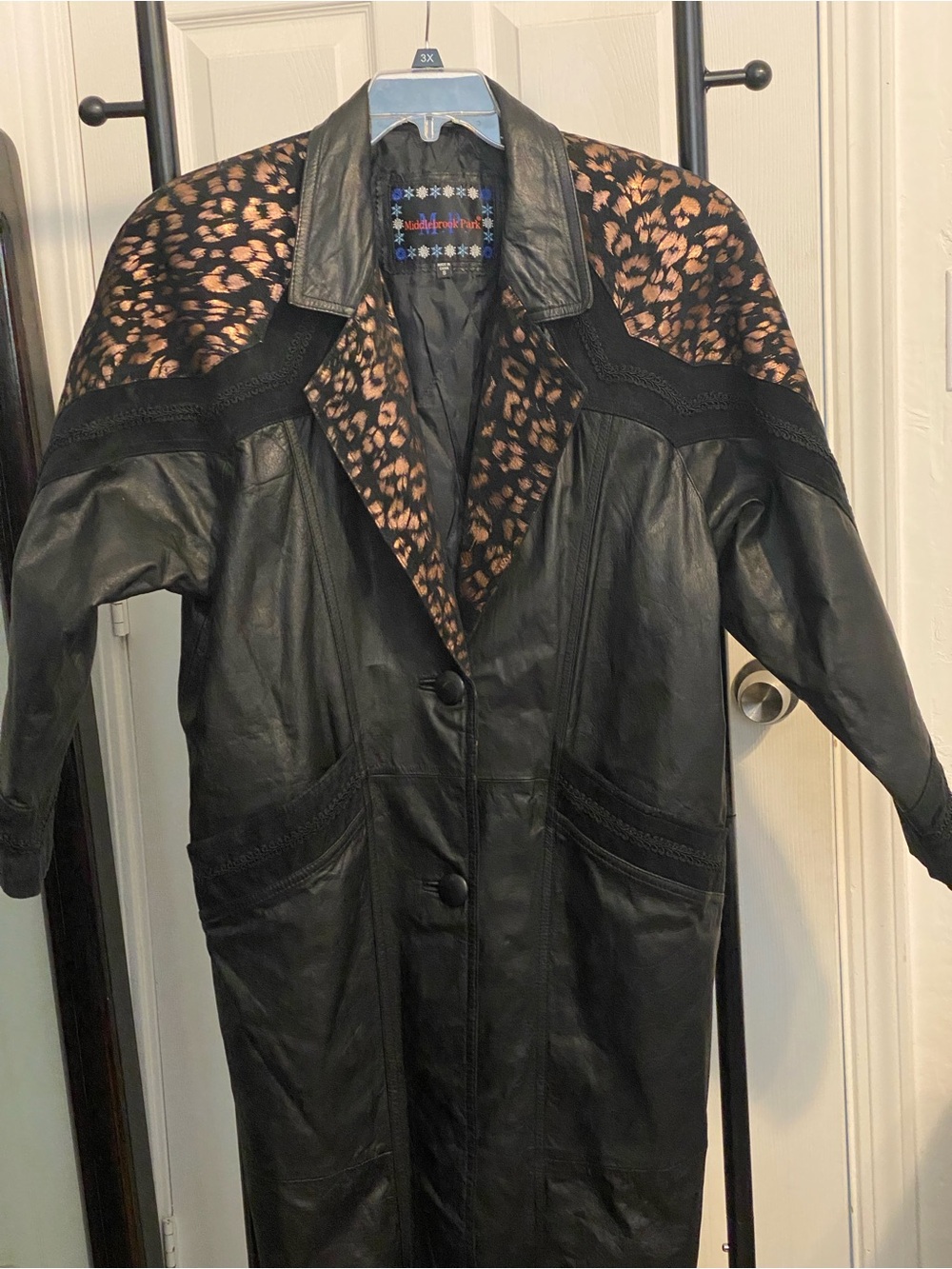 Vintage Middlebrook Park Women’s Full Length Black 2-Button Leather Coat Small